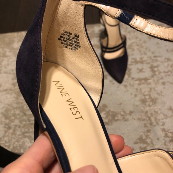 Nine West Heels - Navy Blue - Size 9 - Picture 2 of 4